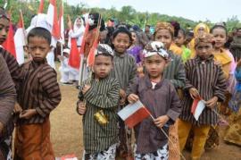 KIRAB BUDAYA BERSIH DESA DI DESA KEDUNGPOH