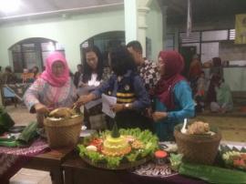 LOMBA INGKUNG DAN TUMPENG DALAM RANGKA ULTAH WKSBM DESA KEDUNGPOH YANG PERTAMA