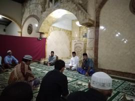 Safari taroweh di masjid darul hikmah sinom